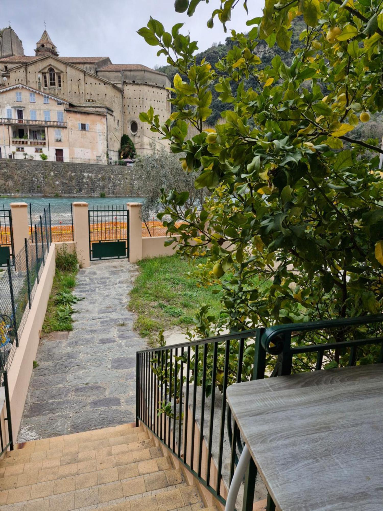 Superbe Rez-de-Jardin refait à neuf. Breil-sur-Roya Exterior foto